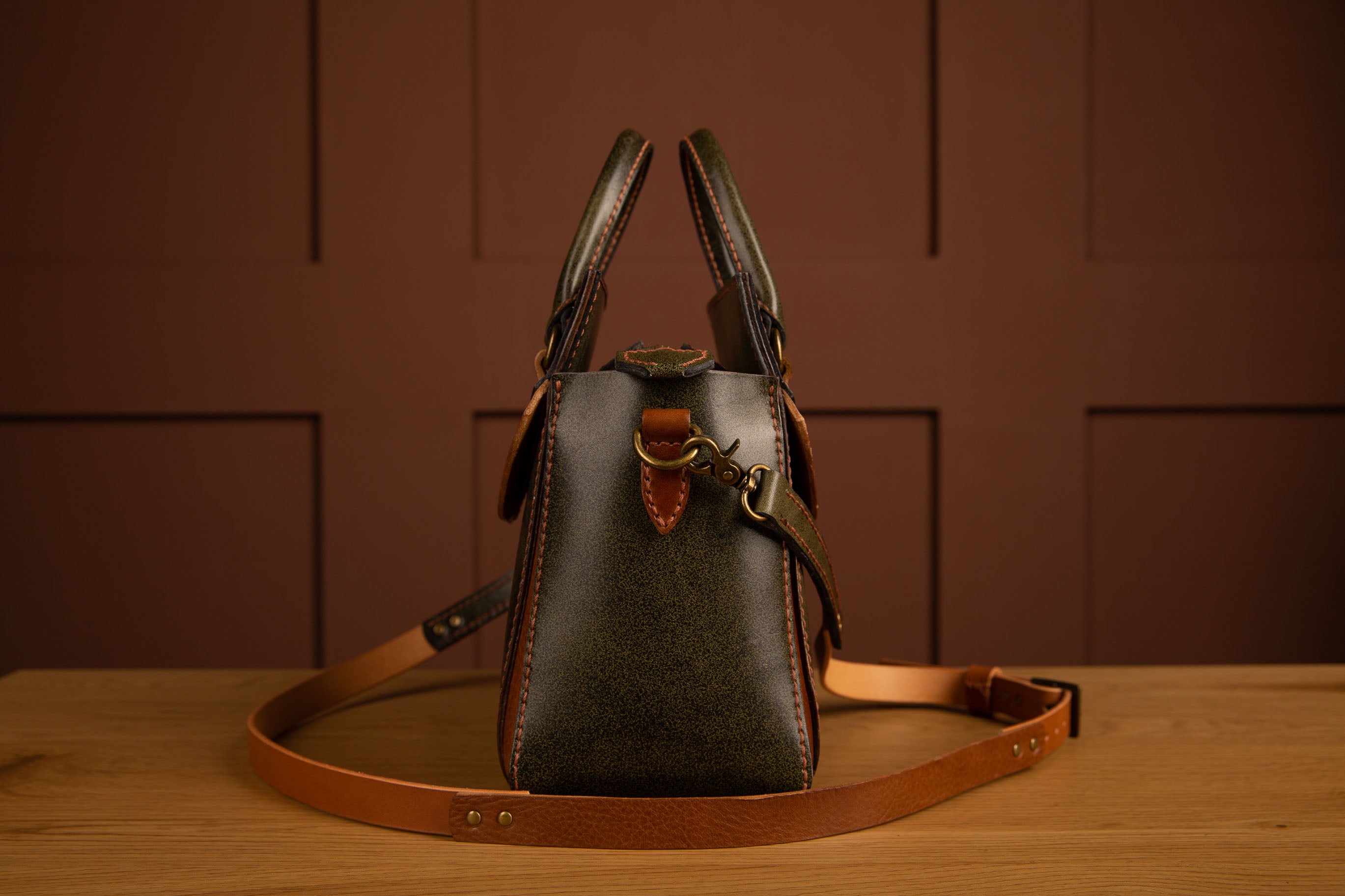 MDBM Freya Two-Tone Leather Shoulder Bag