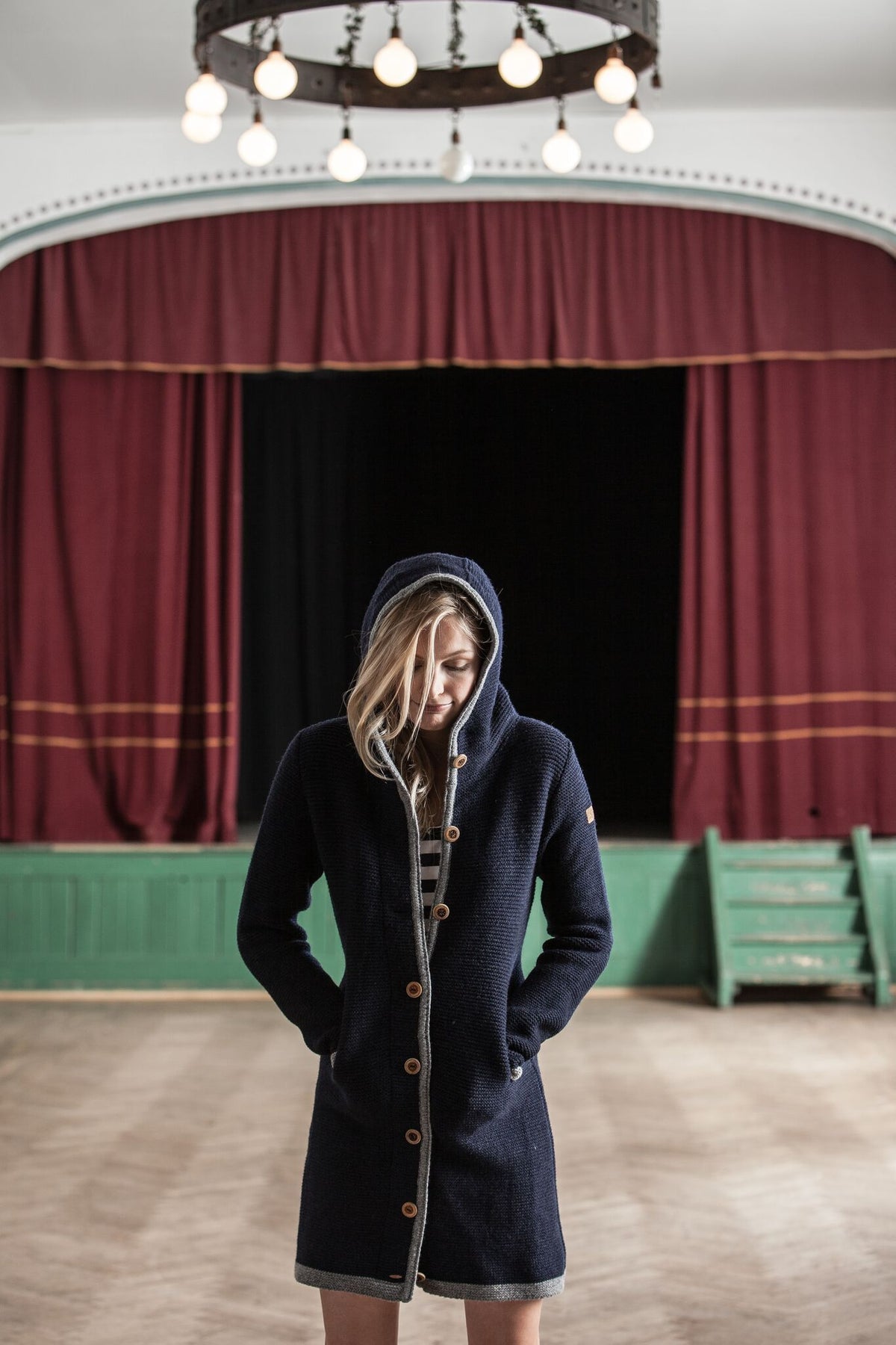 Mecida - Pure Merino Lambswool Women&#39;s Trachten Jacket